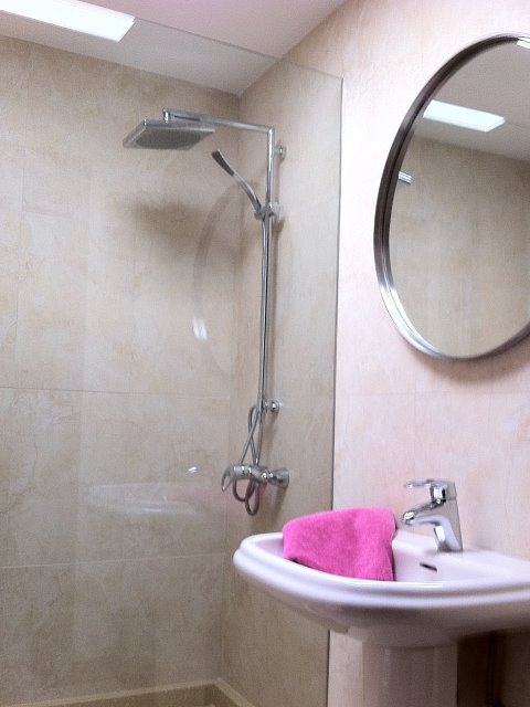 2nd bathroom