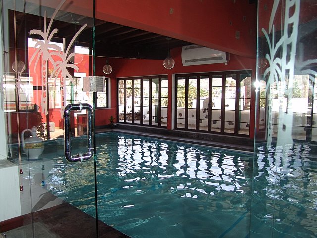 Indor swimming pool